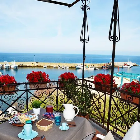 Domus Sirenae Gasthuis *