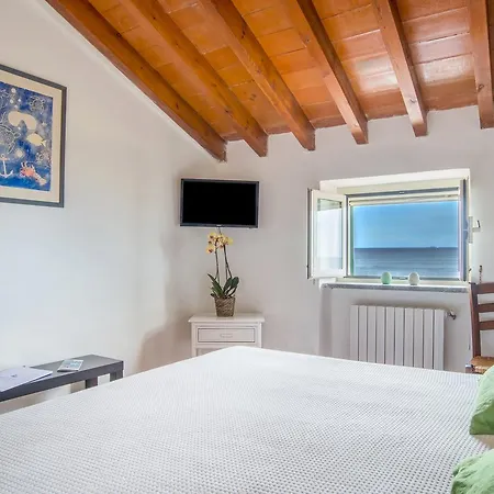 Domus Sirenae Gasthuis San Marco di Castellabate